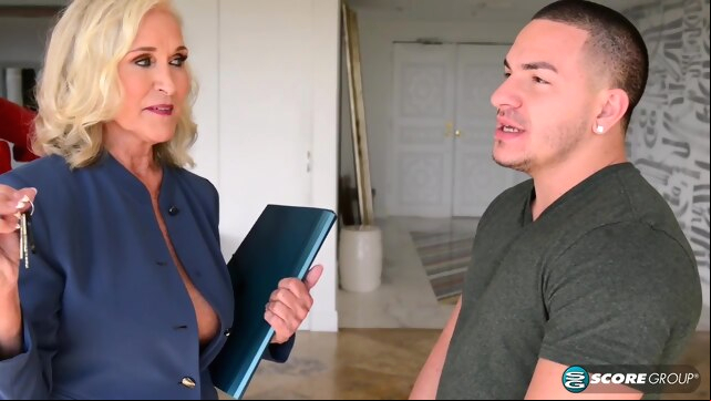 Sexy Milf Katia xxx big tits video